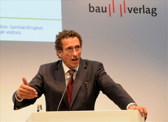 BAU