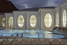 Reflexion AG-Tamina Therme -1
