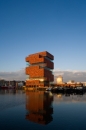Neutelings Riedijk Architecten-Museum aan de Stroom -1