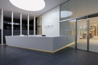 -"Private Banking" Zentrale in Frankfurt -1