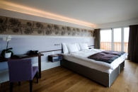 Yasmine Mahmoudieh-Hotel Nevai -3
