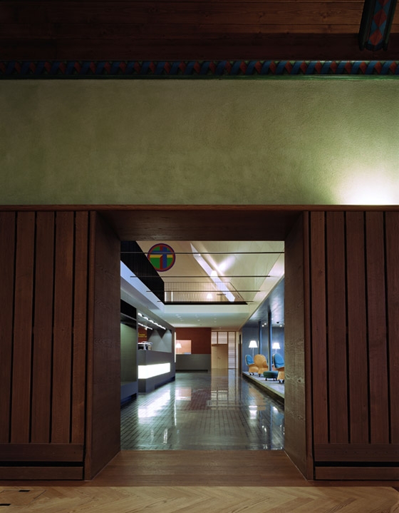 Stefan Zwicky Architekten BSA/SIA-Umbau Reitgebäude, Credit Suisse Communications Center Horgen 2000-2003