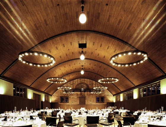 Stefan Zwicky Architekten BSA/SIA-Umbau Reitgebäude, Credit Suisse Communications Center Horgen 2000-2003