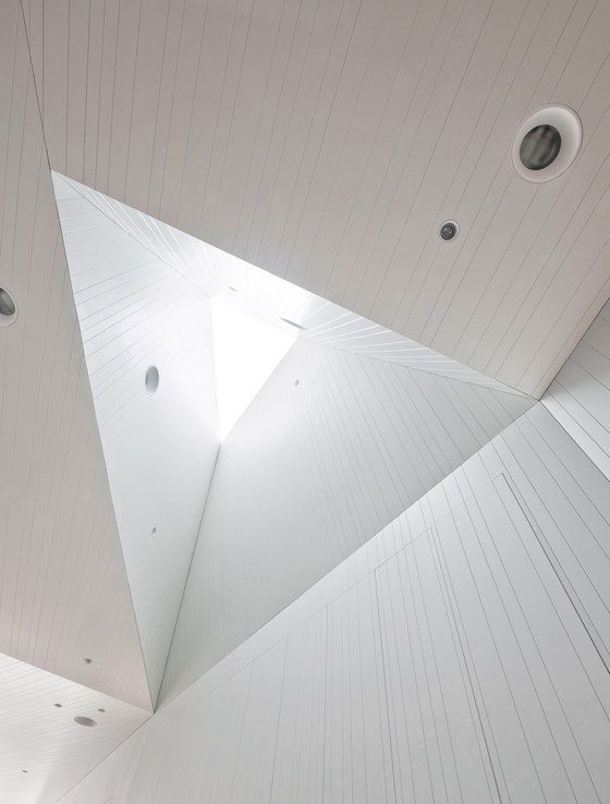 Frei + Saarinen Architekten-Pfarreihaus St. Josef