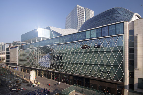 Fuksas-Myzeil – shopping mall, part of the "PalaisQuartier"