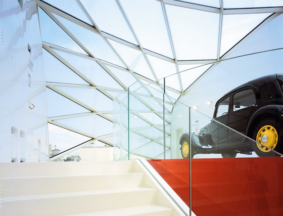 Manuelle Gautrand Architecture-Citroën Flagship Showroom on the Champs-Elysées Avenue in Paris