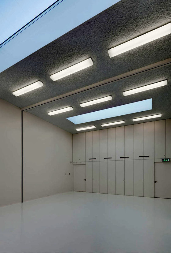 Atelier Kempe Thill-VILLA PU