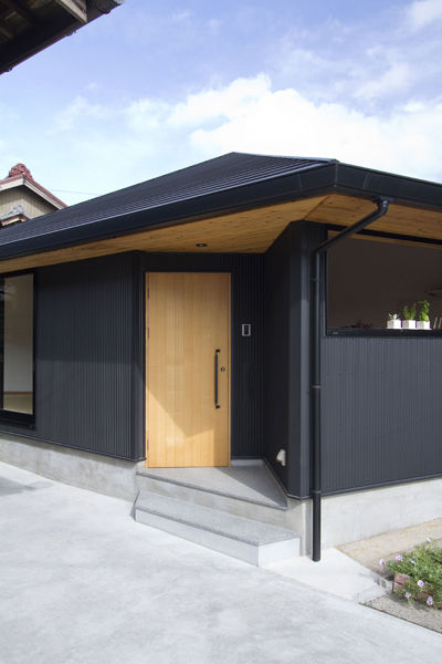 -Pentagonal House