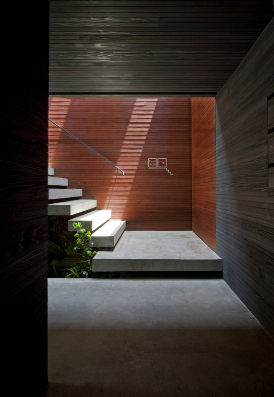 UID Architects-MORI x hako
