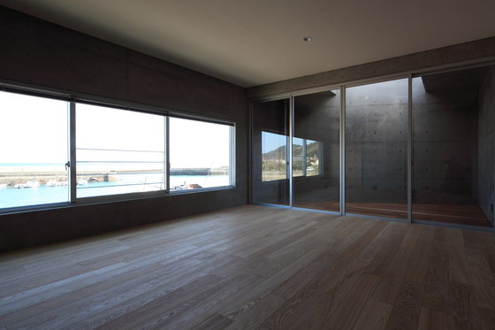 Kazunori Fujimoto Architect & Associates-House in Tajiri