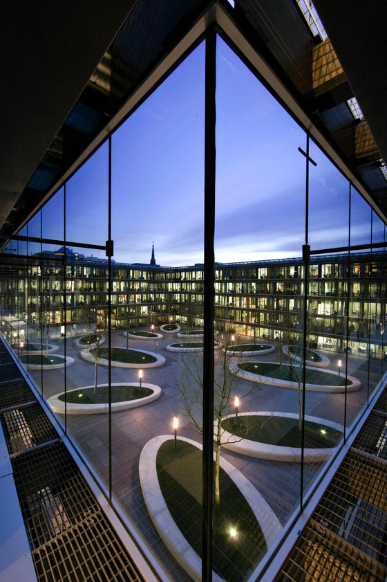 Meyer en Van Schooten Architecten (MVSA)-Renovation of Ministry of Finance building
