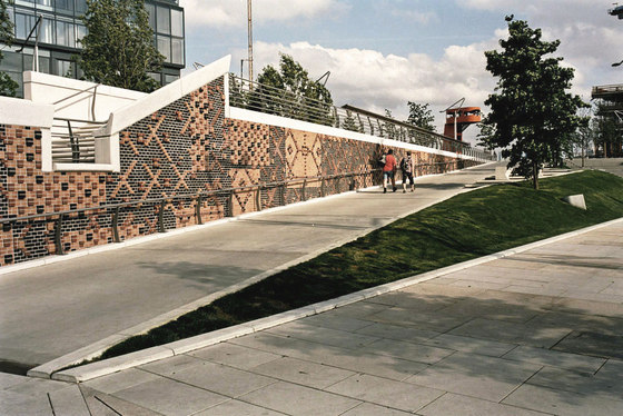 Miralles/Tagliabue-EMBT-Hafencity Public Space