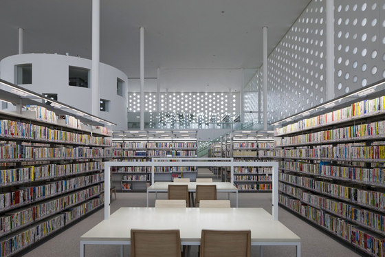Kazumi KUDO + Hiroshi HORIBA / Coelacanth K&H Architects-Umimirai Library