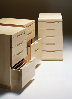 Pedestal L297 Artek
