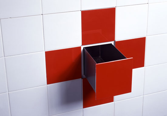 Function tile: Red cross Droog