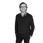Architonic | Equipo