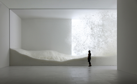 The Bearable Lightness of Being: Architonic meets Tokujin Yoshioka at imm cologne