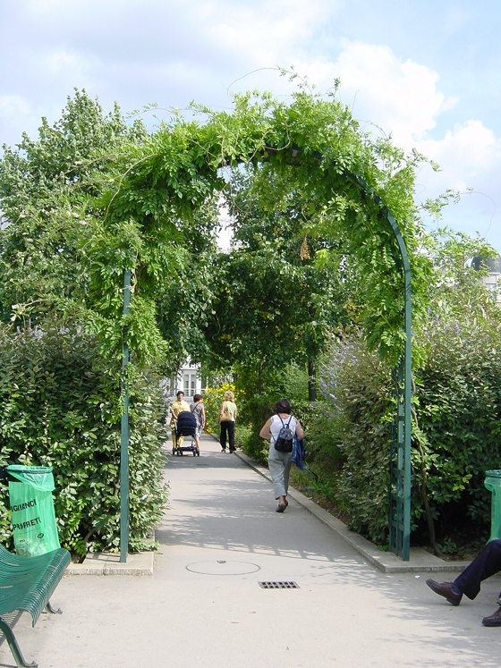 Viaducts: new urban encounters