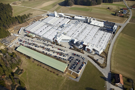 JOSKO Doors / Gates Windows / Window systems