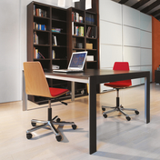 Amat-3 CHAISES PIVOTANTES