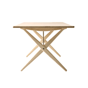 PP Møbler COFFEE TABLES