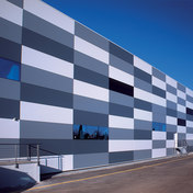 Hunter Douglas FAÇADES