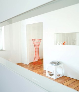 PANTON COATSTAND
