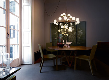 Tobu Walter Knoll