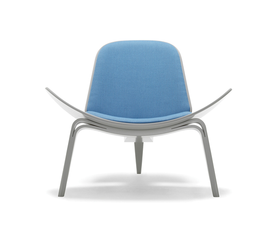 CH07 Carl Hansen & Søn
