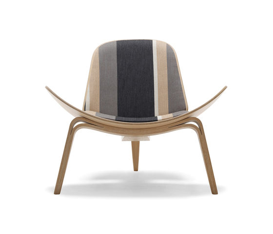 CH07 Carl Hansen & Søn
