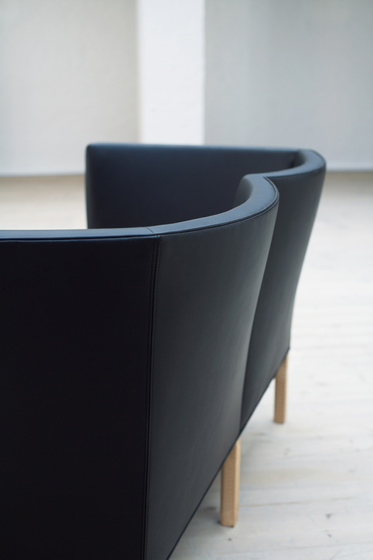 Model 2214/2215 Fredericia Furniture