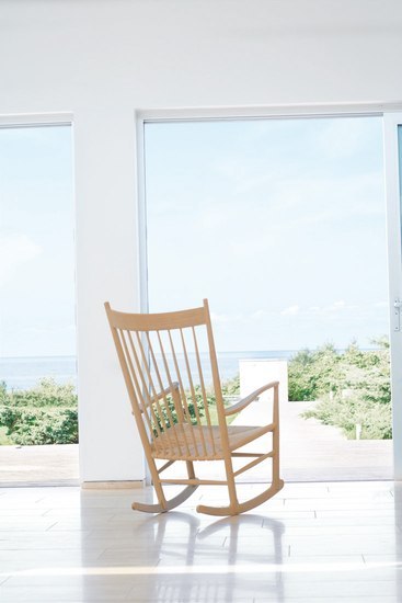 J16 Fredericia Furniture