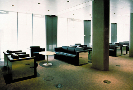 Hausmann Lounge Collection Knoll International