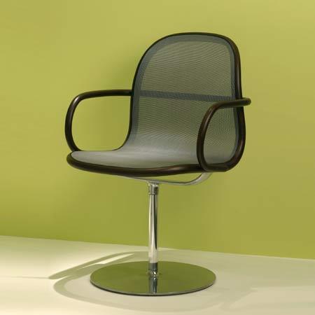 A 660/661 The Loop Chair Thonet