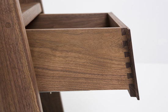 Ladder Bookcase Autoban