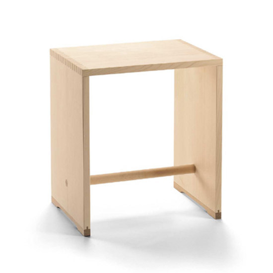 Ulmer Hocker Vitra Inc. USA