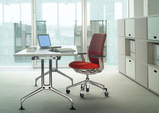 Ad Hoc Office Vitra Inc. USA