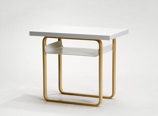 Side table 916 Artek