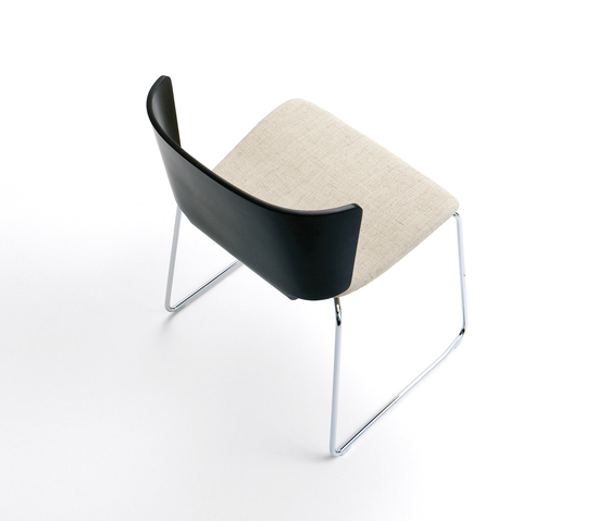 Wrapp Chair viccarbe