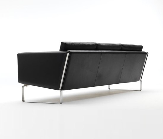 CH100 Carl Hansen & Søn