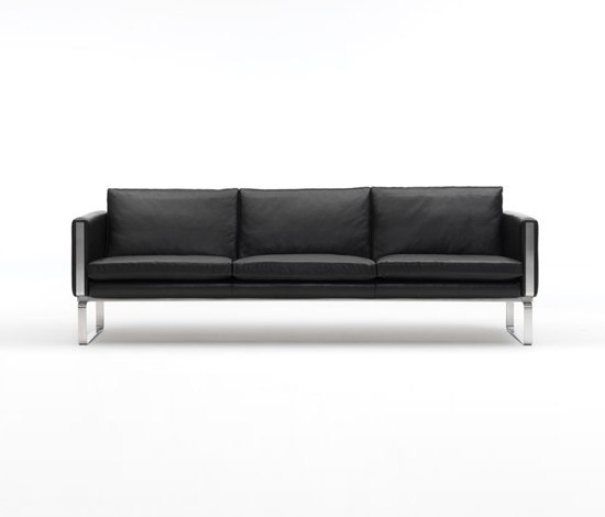 CH100 Carl Hansen & Søn