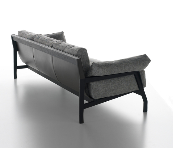 285 Eloro Cassina