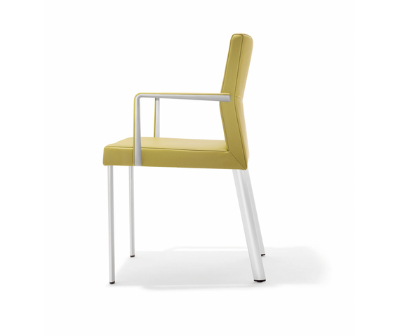 AL_Chair Bene
