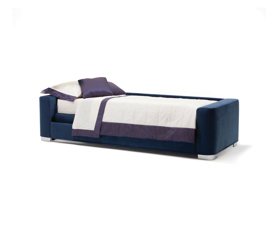 Henry Milano Bedding