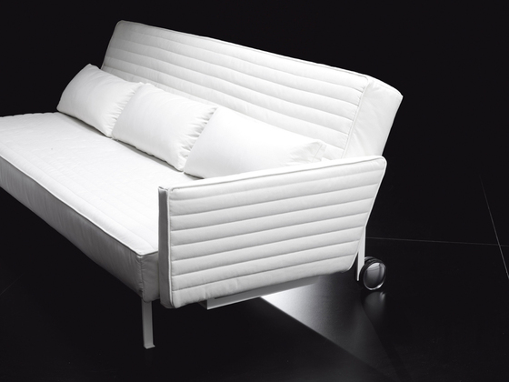 Sonny Milano Bedding