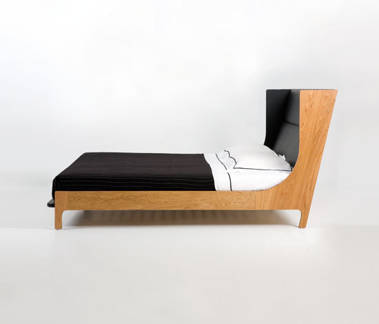 Bergére Bed Autoban