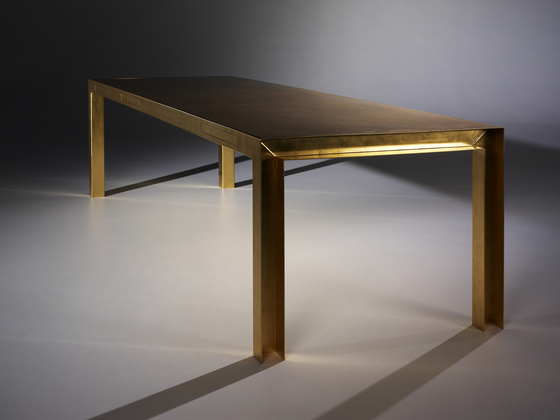 midas table for tools colect