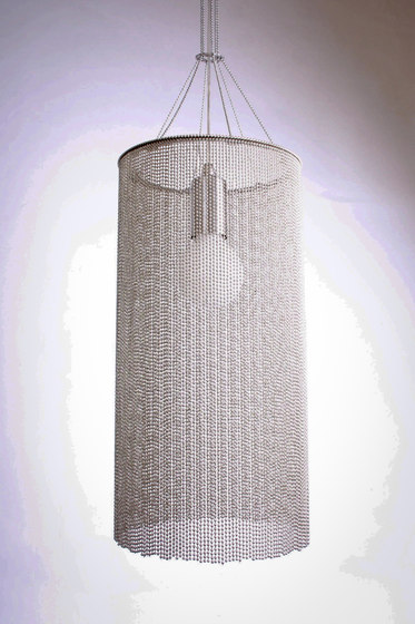 Circular Cropped Willowlamp