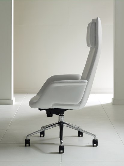 Fenix Stuhlserie Davis Furniture