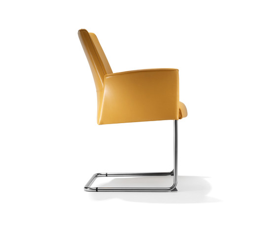 8700 Ona Lounge Kusch+Co